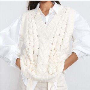 ZARA Soft Cream Braided Cable Knit Sweater Vest Cabincore Coastal Grandy Small